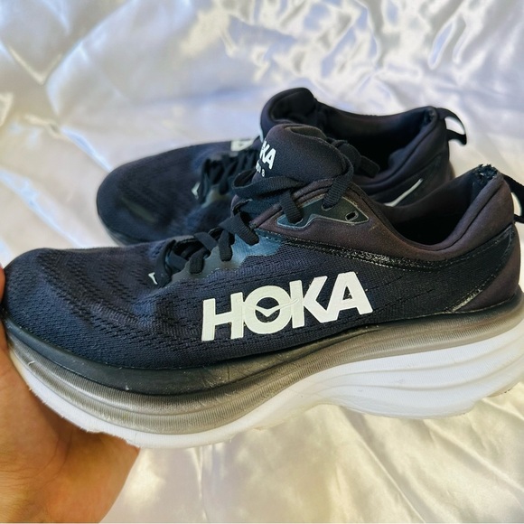 Women's Hoka One One Bondi 8 Black/White Running Shoes, Size 9B, 1127952 BWHT - Picture 7 of 8